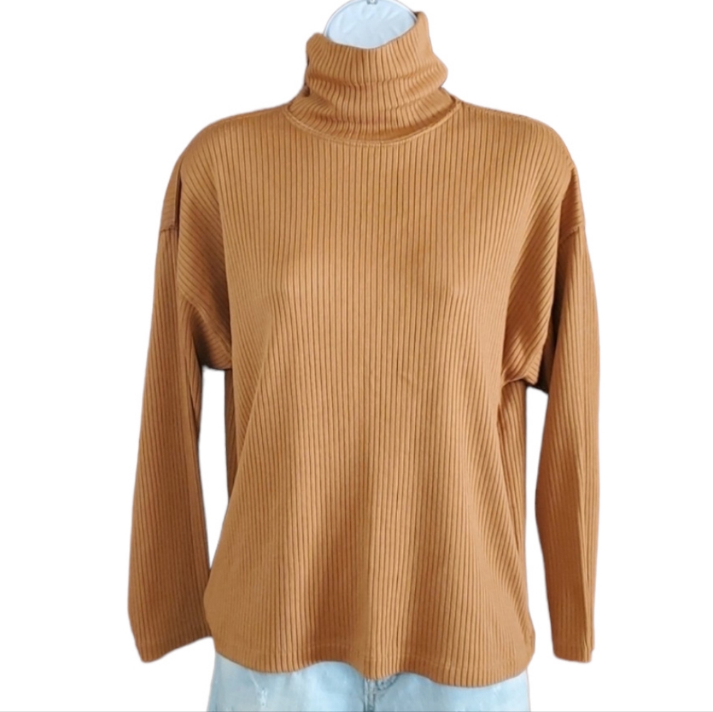 Paris Sport Club Vintage Gold Ribbed Turtleneck